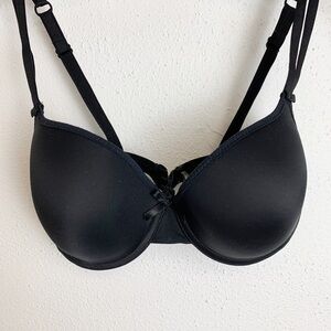 Chantelle Essential T-shirt Bra 2575 BLACK